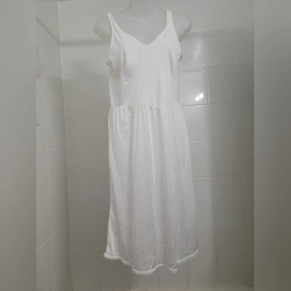 Vintage  Warners White Slip - Picture 3 of 7